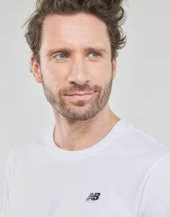 New Balance - SMALL LOGO TEE