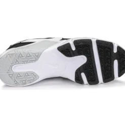 Nike - LEGEND ESSENTIAL 2