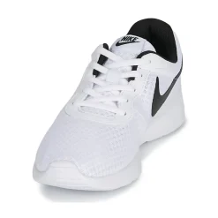 Nike - TANJUN