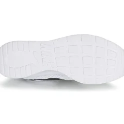 Nike - TANJUN