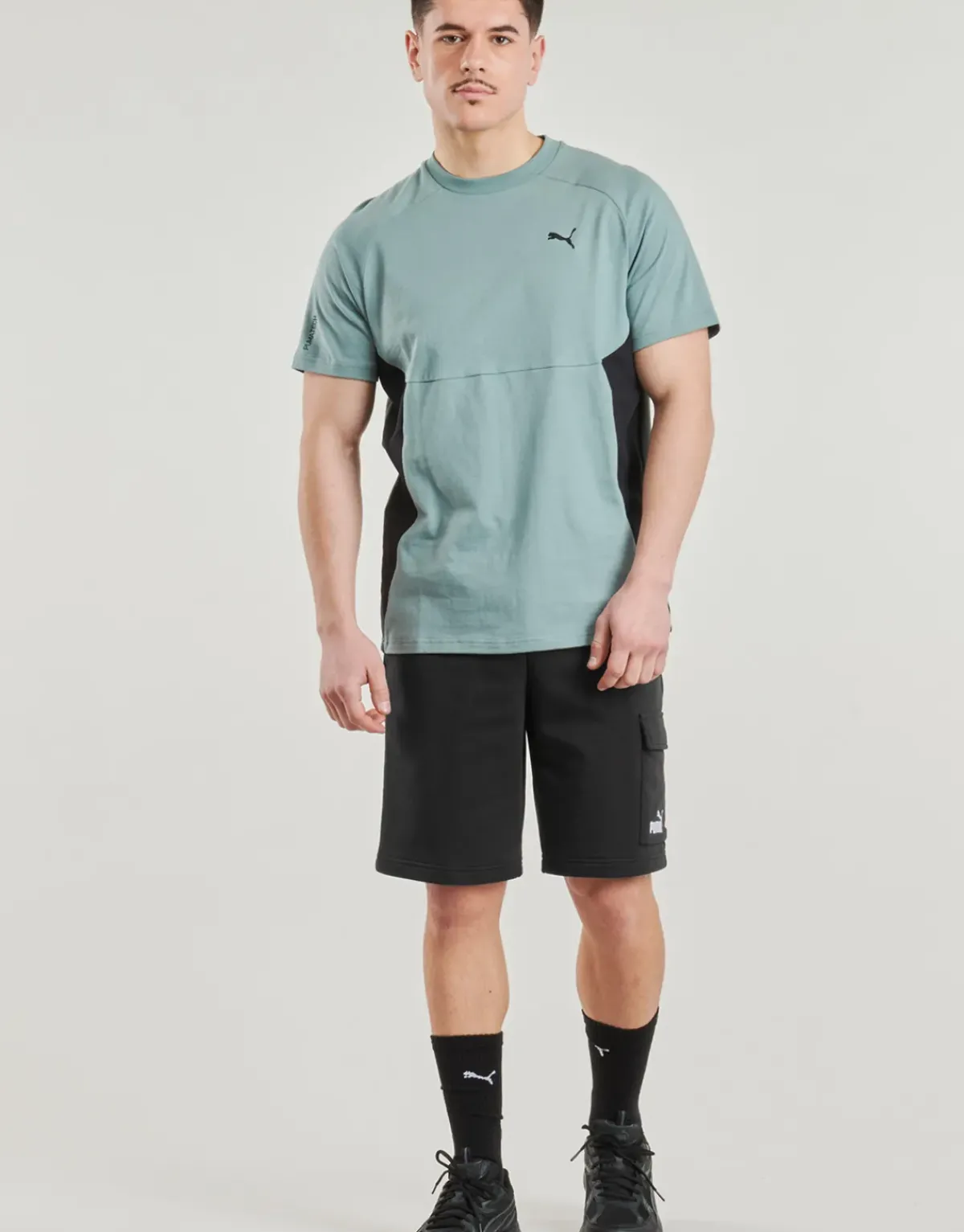 Puma - ESS LOGO CARGO SHORTS