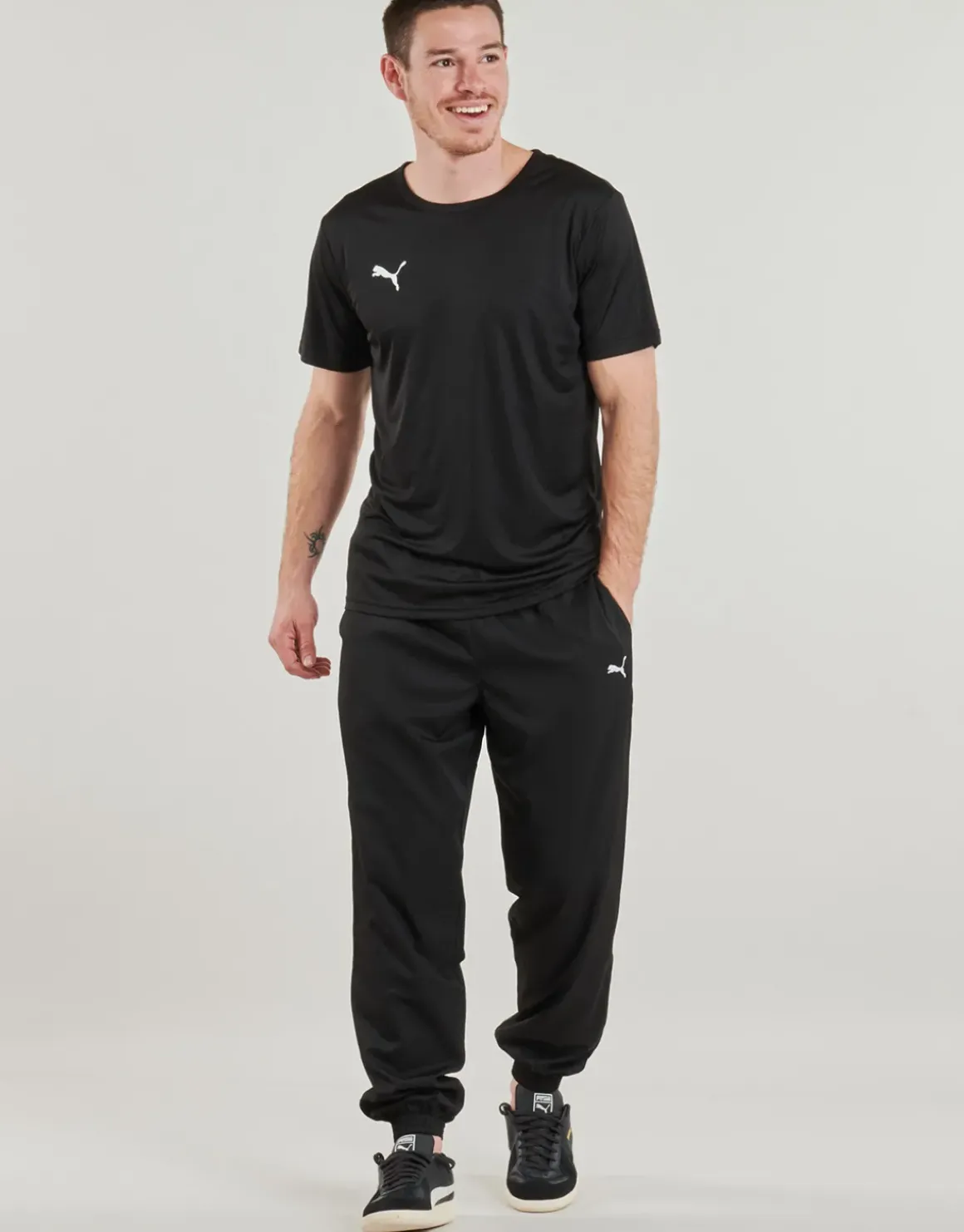 Puma - ESS WOVEN PANTS