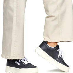 Reebok Classic - CLUB C MEGACOURT