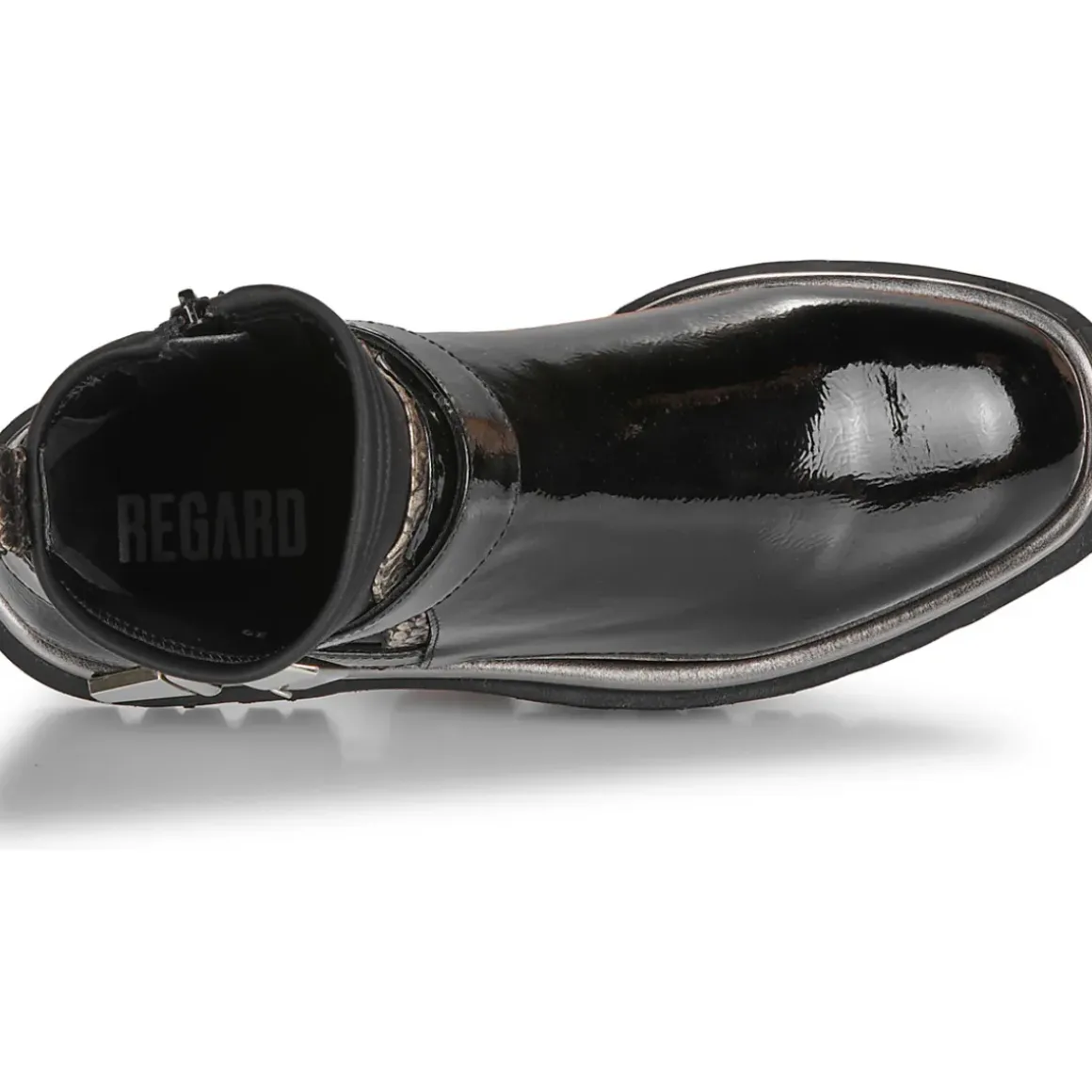 Regard - AURIAC