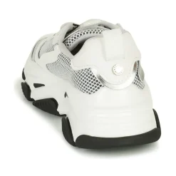 Steve Madden - POSSESSION