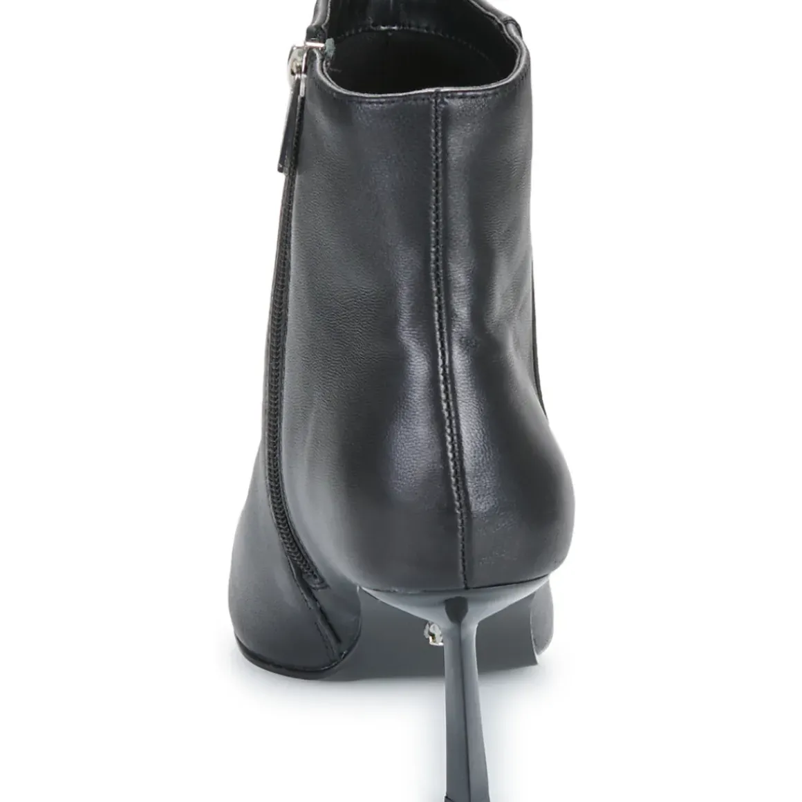 Steve Madden - SABINE