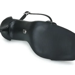 Steve Madden - UPHILL