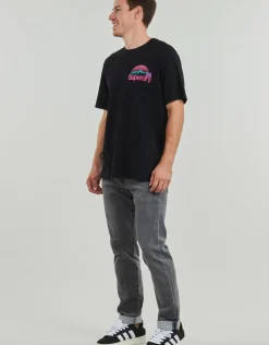 Superdry - CORE LOGO GREAT OUTDOORS CHEST