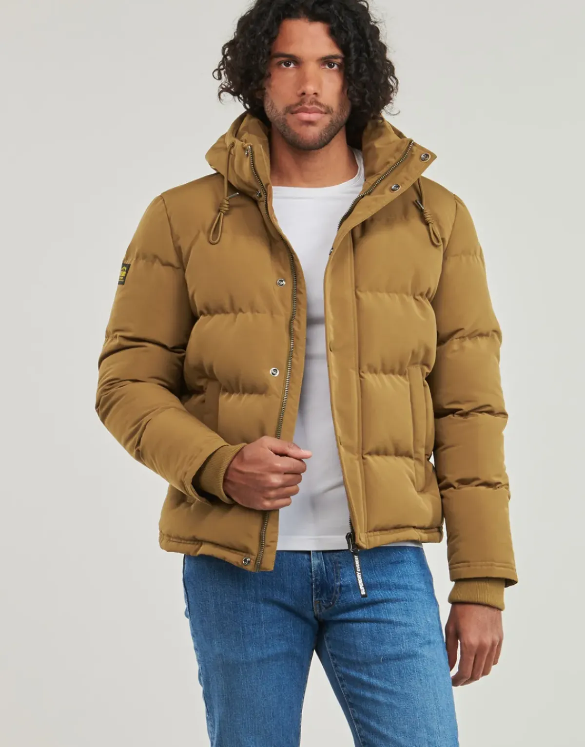 Superdry - EVEREST SHORT HOODED PUFFER