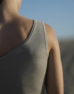 THEAD. - KEILA TOP