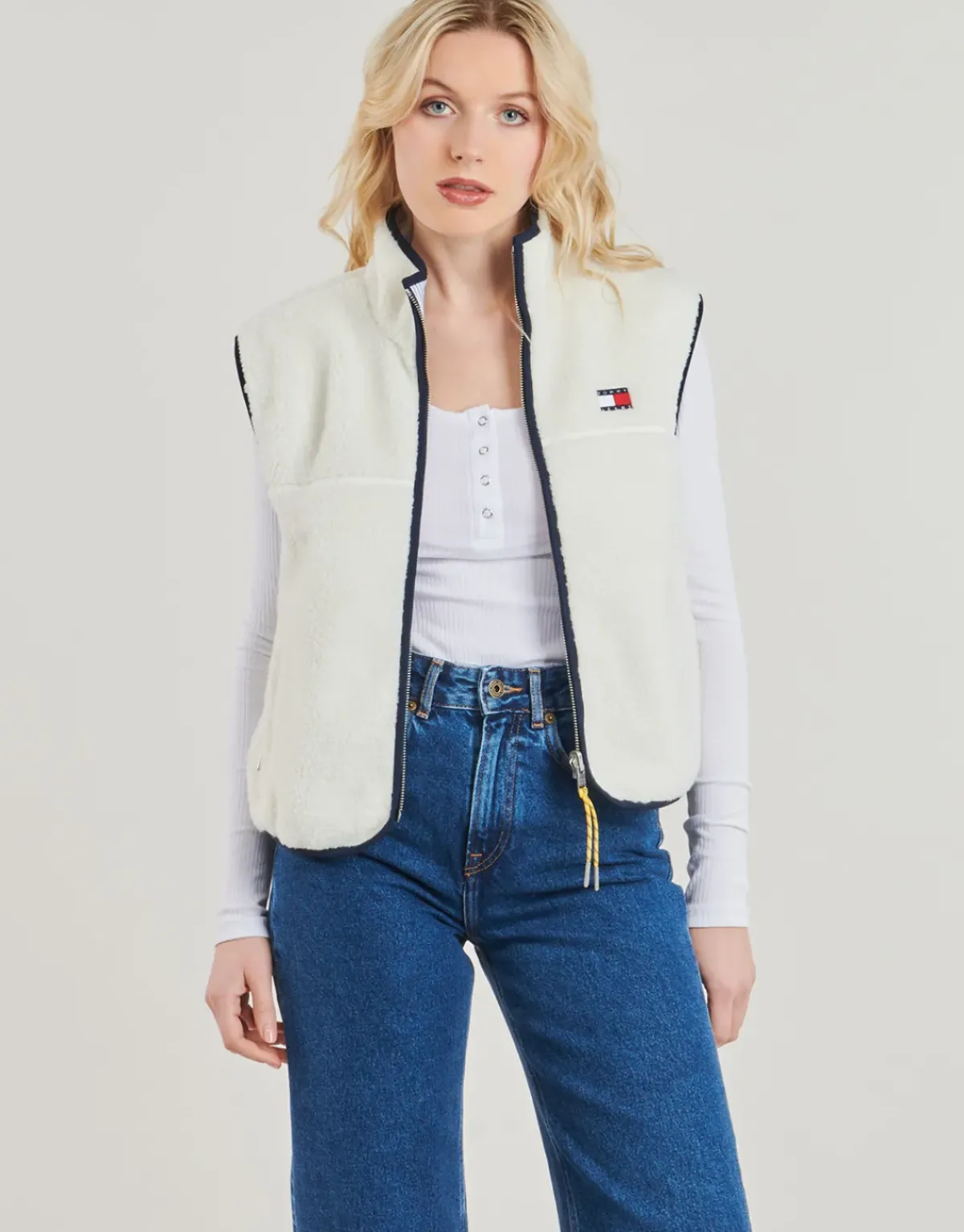 Tommy Jeans - TJW REVERSIBLE TEDDY VEST