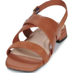 Tommy Hilfiger - LEATHER