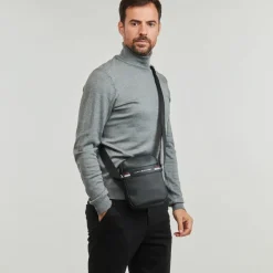 Tommy Hilfiger - TH CORP TEXTURE MNI REPORTER