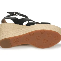 UGG - CAREENA