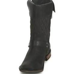 UGG - CONOR