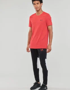 Under Armour - SEAMLESS GRID SS