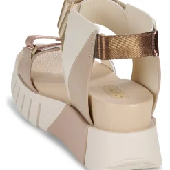 United nude - DELTA RUN