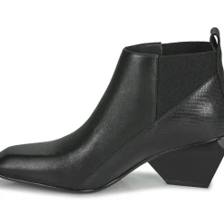 United nude - JACKY X