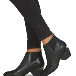 United nude - JACKY X