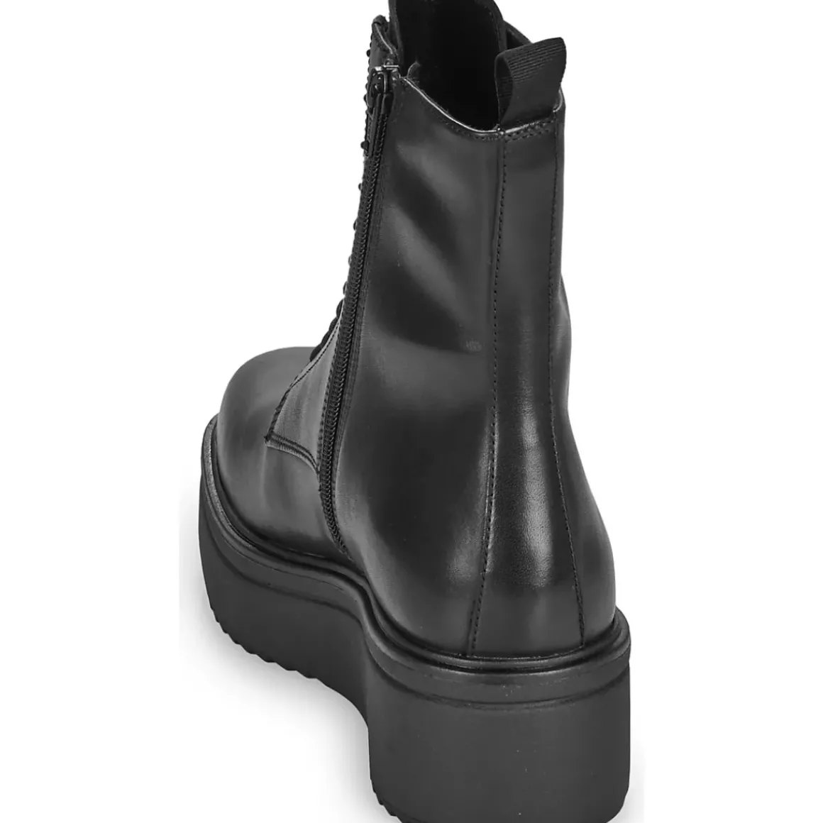 Vagabond Shoemakers - TARA