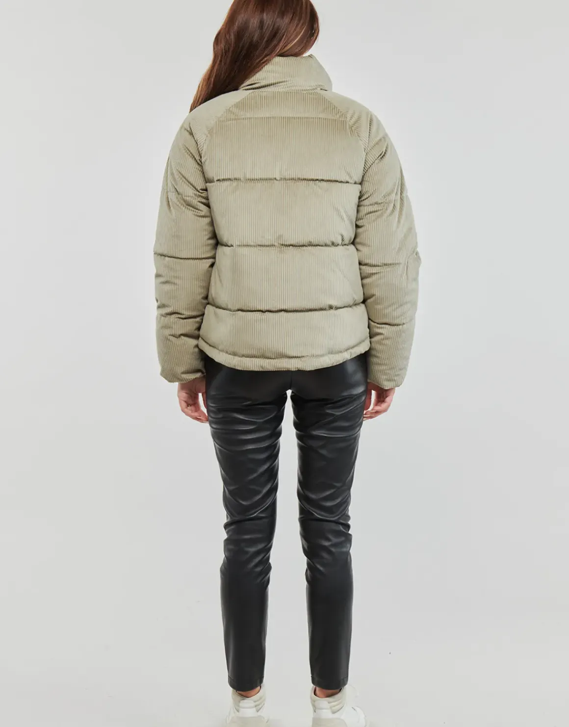 Vero Moda - VMDEBBIESOFIA CORDUROY SHORT JACKET
